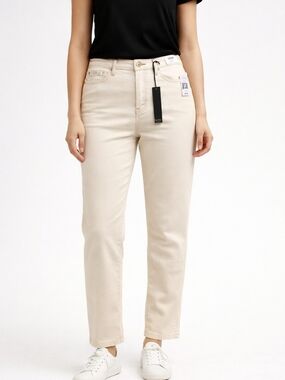 Nicole Miller Straight Leg Jeans in Cream Size 10